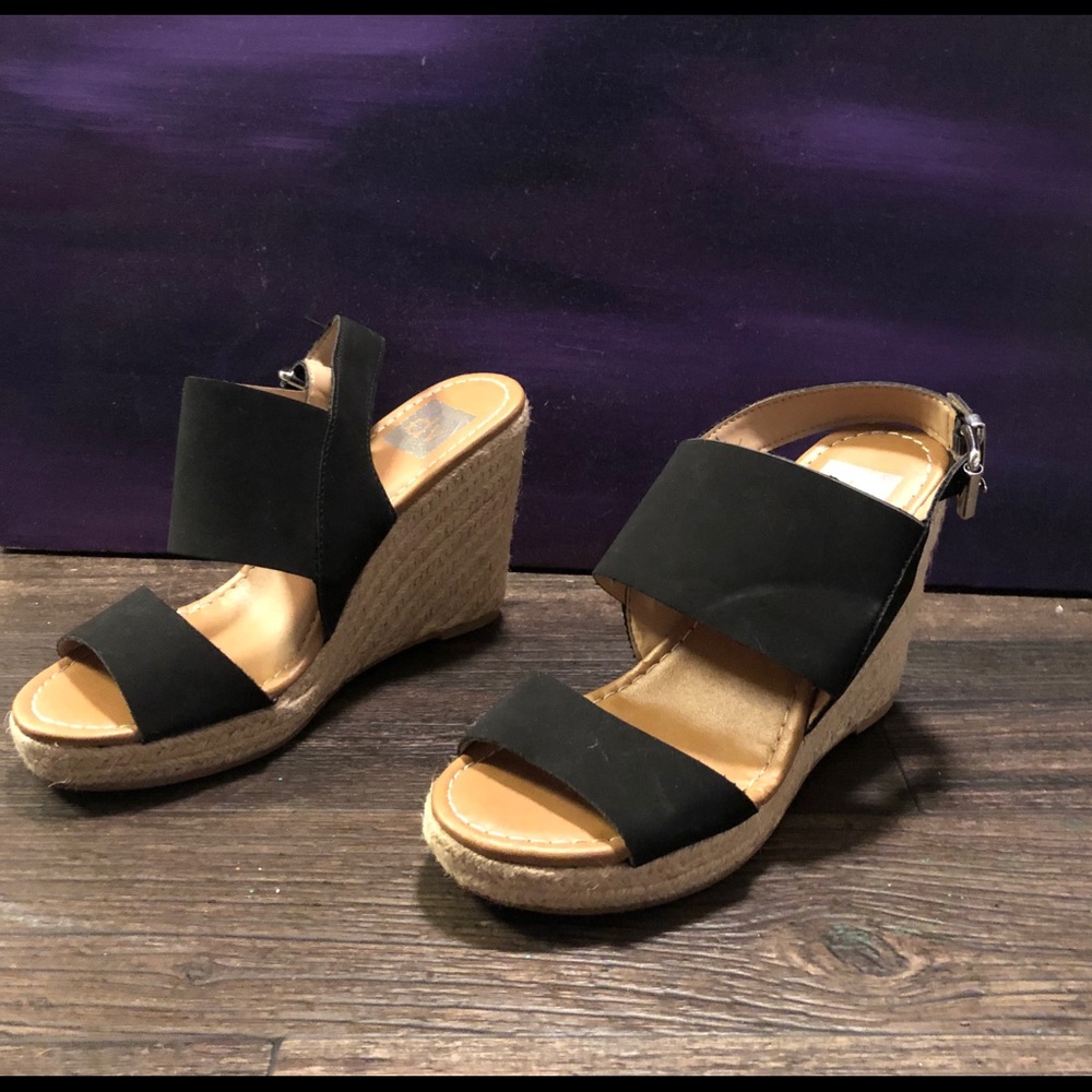 DV by Dolce Vida Wedge Sandals